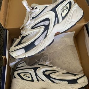 FILA Creators (Used)| Women’s 7.5 | Blue&White